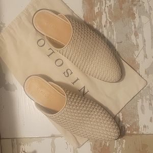 NISOLO Woven Ana Mules